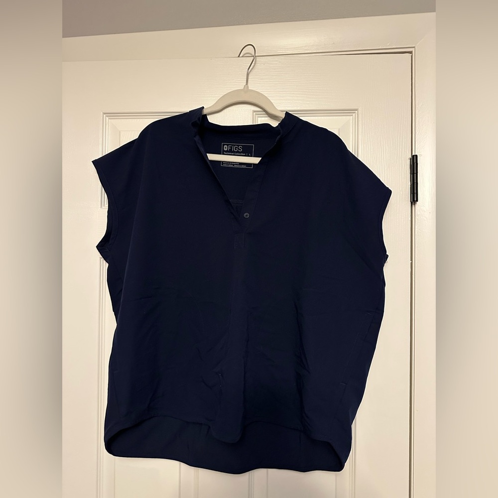 Figs Women's Navy Set